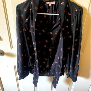 Black blouse gold and red flowers gathered waist rabid rose